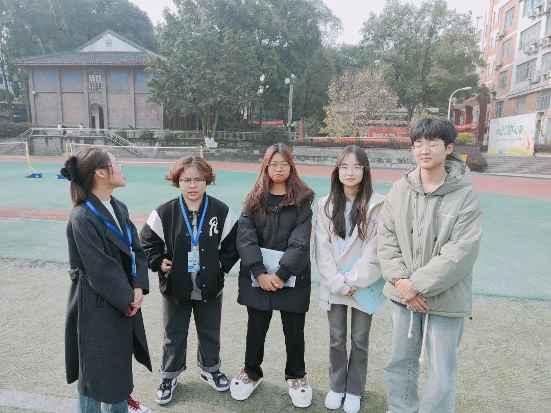 zDhF_1709707776548071833.jpg 640.jpg